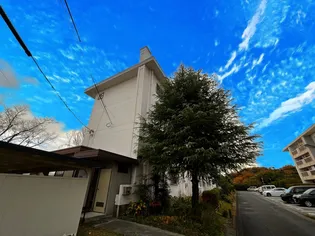 相生山団地48棟【1階】の外観