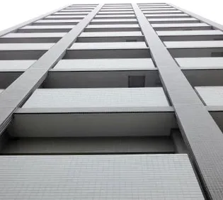 東京都台東区北上野1【マンション】の外観