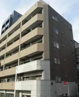 パレステュディオ赤坂【3階】の外観