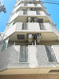 東京都文京区湯島2【マンション】の外観