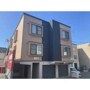 アールヒルズの画像