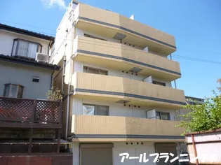 千葉県松戸市松戸【マンション】の外観