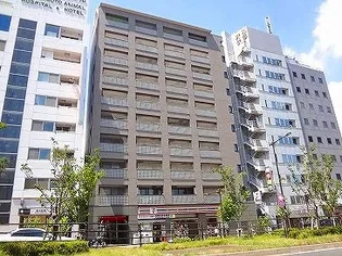 東中野エイトワンマンション【4階】の外観