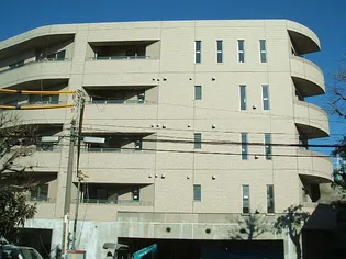 東京都中野区本町4【マンション】の外観