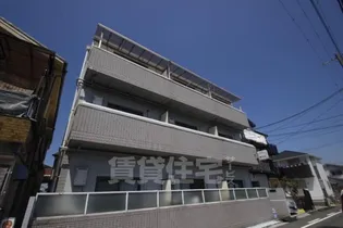パインハイツ香ヶ丘【1階】の外観