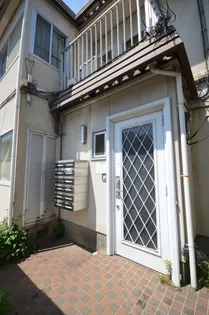 roomーing南青山ハウス【1階】の外観