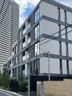 ジオ市谷仲之町【1階】の外観