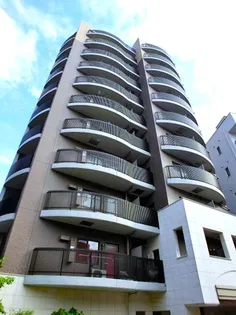 東京都新宿区山吹町【マンション】の外観