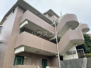 菊名ガーデンヒルズA【2階】の外観