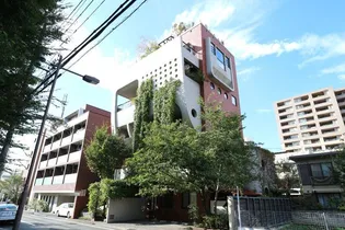 東京都台東区上野桜木1【マンション】の外観