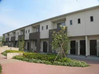 埼玉県川口市大字石神【アパート】の外観