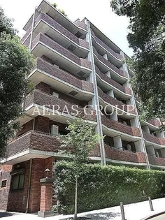 エル・グランピア【3階】の外観