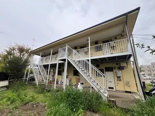 中原サンハイツ【1階】の外観