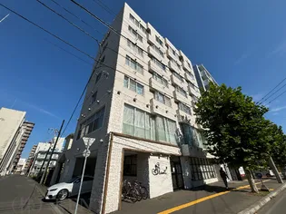 ユーハイツ昴【5階】の外観