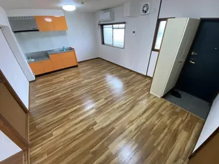 江平セントラル【4階】の居間