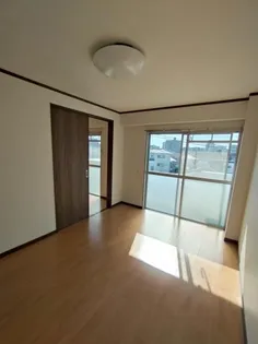 ワンヒルズマンション【4階】の内装