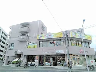 ドミール・アン【3階】の外観