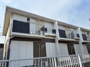 ウィンドコートB【1階】の外観