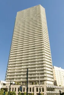 東京都江東区豊洲5【マンション】の外観