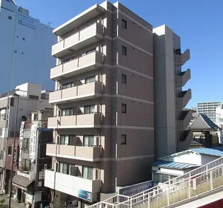 リベール入谷【3階】の外観