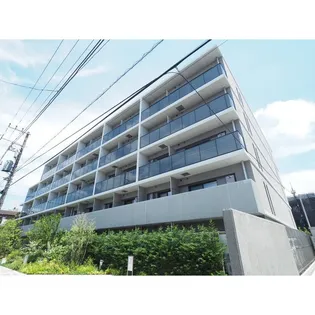 ウエリスアーバン中野坂上【1階】の外観