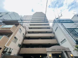 リーガル南船場【7階】の外観