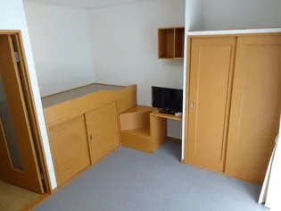 沖縄県浦添市内間3【アパート】の間取り