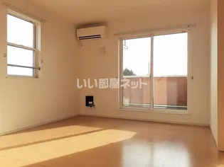 イリーデ I【2階】の居間