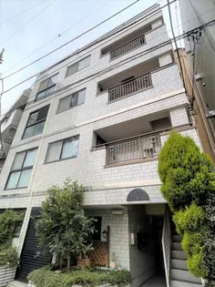 サンピラーS【2階】の外観