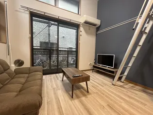 ソフィアブルー【1階】の居間