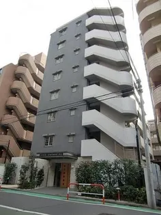 東京都新宿区西五軒町【マンション】の外観