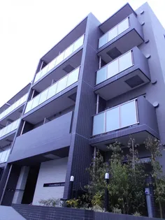 東京都中野区松が丘1【マンション】の外観