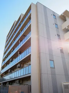 東京都世田谷区宮坂2【マンション】の外観