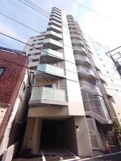 コンフォリアリヴ千住【4階】の外観