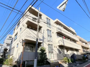 東京都新宿区西落合2【マンション】の外観