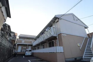 リベラル壱番館【1階】の外観