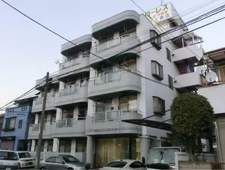 フローレス壱番館・弐番館【1階】の外観