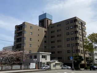 リアライズ千歳【3階】の外観