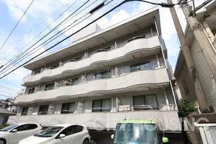 カーサ三好【1階】の外観