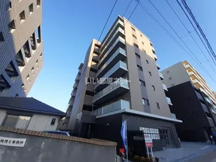 SOLE CEDAR 西大寺の画像