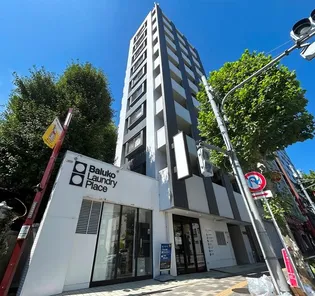東京都新宿区西早稲田2【マンション】の外観