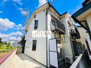 ベルメゾン【2階】の外観