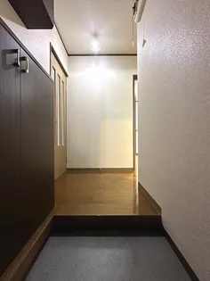 アローニア10【1階】の玄関