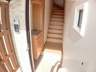 アルカンシェルC【2階】の玄関