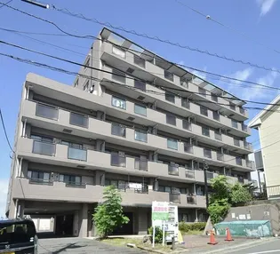 グリーンハイツ西田【4階】の外観