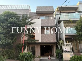 エルメゾンダイカネ【2階】の外観