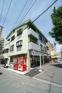 シャンブル筑紫【3階】の外観