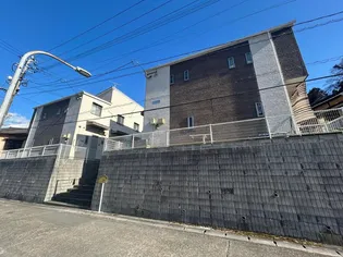 ファミールヴィラの画像