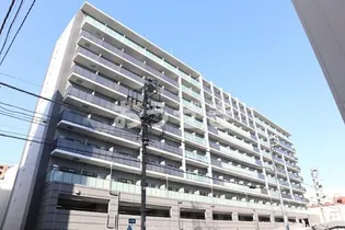 ラフィシア関内【4階】の外観