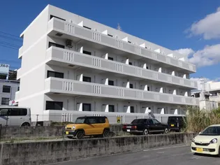 ちゅら【2階】の外観